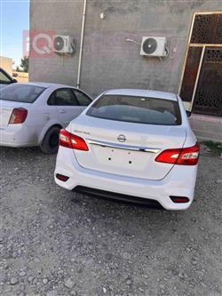 نيسان سنترا
